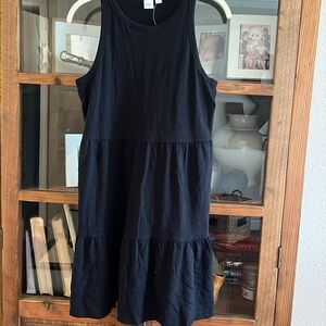 NWOT Gap black cotton tiered mini dress, size small